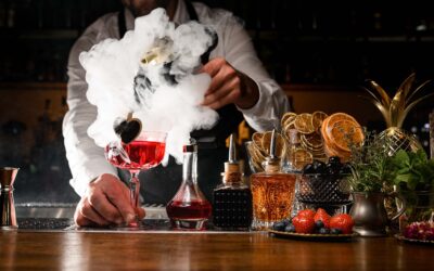 ¿Qué es la mixología? Descubre el arte detrás de los cócteles perfectos
