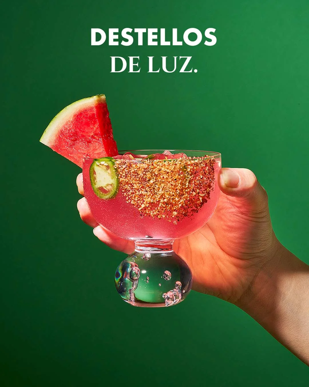 Cóctel Sandía Piquín con Tequila Don Ramón Punta Diamante y escarcha de chile